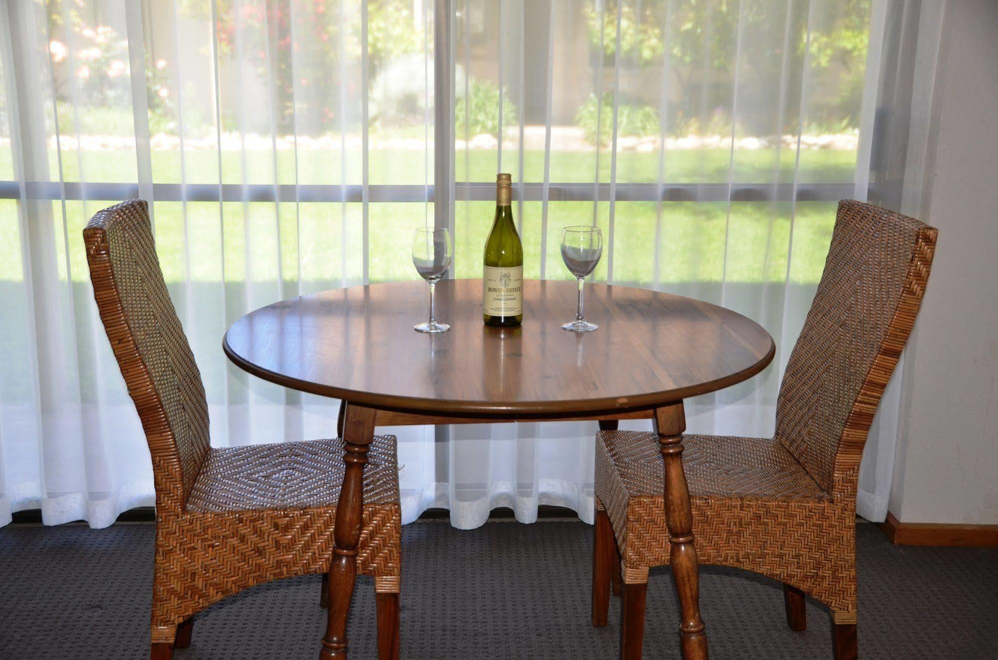 Coonawarra Motor Lodge Penola Extérieur photo